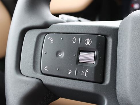 New 2026 Land Rover Defender 110 S AWD/4WD image 21
