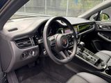 Certified 2025 Porsche Macan image 4