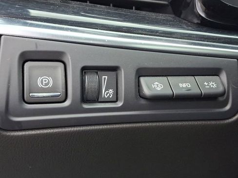 Certified 2024 Cadillac XT5 Premium Luxury w/ Technology Package image 23