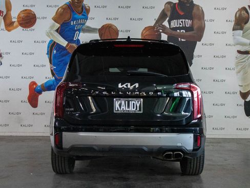 Used 2025 Kia Telluride S AWD/4WD image 23