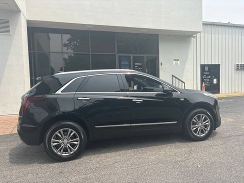Used 2021 Cadillac XT5 Premium Luxury FWD image 2