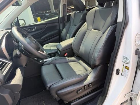 Used 2023 Subaru Ascent Limited w/ Technology Package AWD/4WD image 11