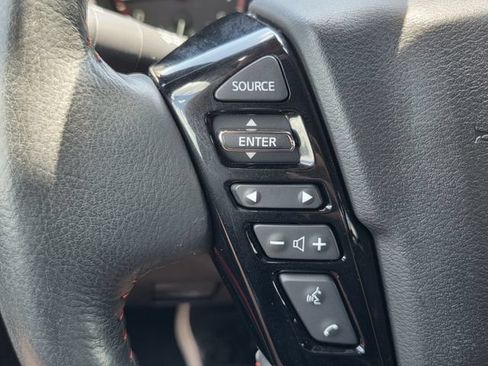 Used 2025 Nissan Frontier Pro-X w/ Pro Convenience Package RWD image 24