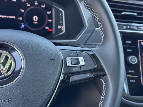Certified 2021 Volkswagen Tiguan SEL AWD/4WD image 20