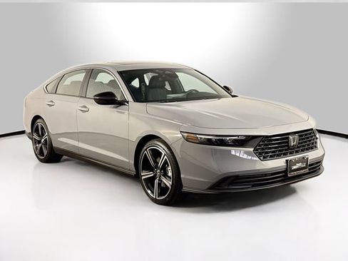 Certified 2025 Honda Accord Sport image 14