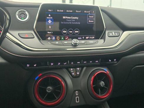 Used 2019 Chevrolet Blazer RS AWD/4WD image 24