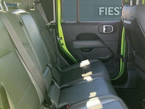 Used 2025 Jeep Gladiator Mojave image 24