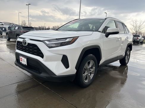 Certified 2025 Toyota RAV4 XLE image 6