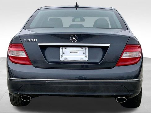 Used 2008 Mercedes-Benz C 300 Sedan image 4