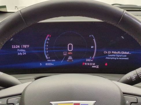 Used 2024 Cadillac XT4 Premium Luxury AWD/4WD image 13