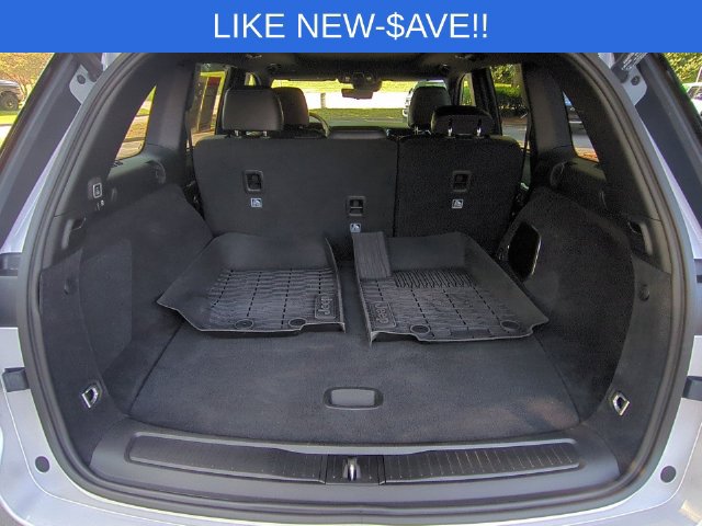 Used 2025 Jeep Grand Cherokee Trailhawk w/ Advanced Protech Group II AWD/4WD image 34
