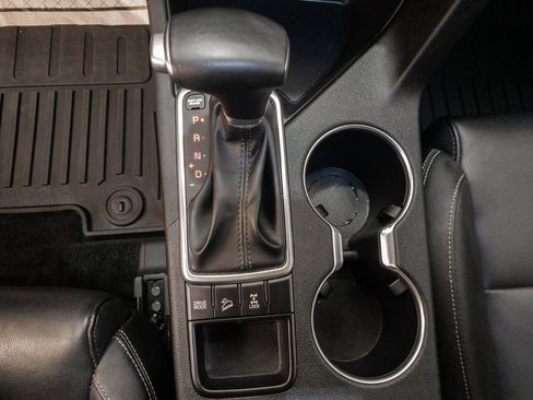 Used 2019 Kia Sportage EX w/ EX Premium Package image 19