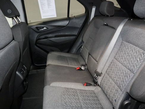 Used 2022 Chevrolet Equinox LT image 21
