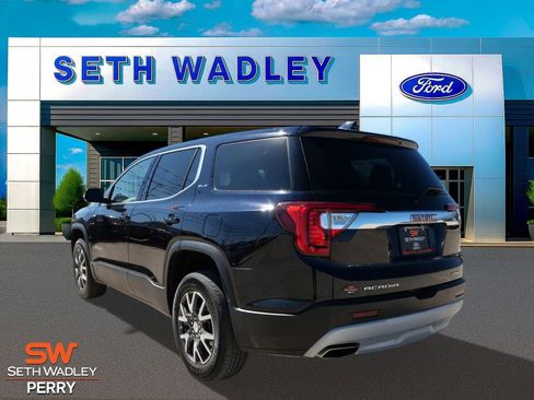 Used 2022 GMC Acadia SLE image 7