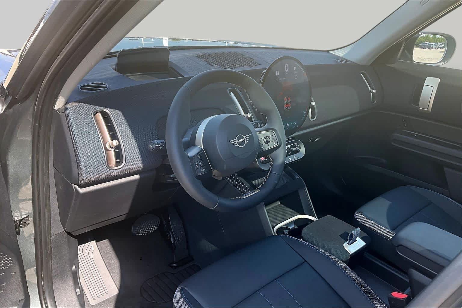 Used 2025 MINI Cooper Countryman S AWD/4WD image 16