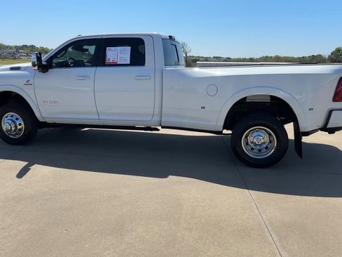 Used 2025 RAM 3500 Longhorn image 6