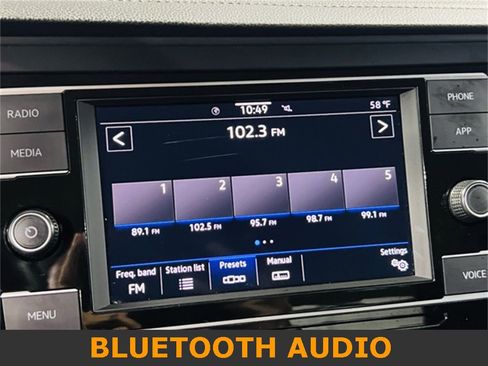 Used 2024 Volkswagen Jetta S image 4