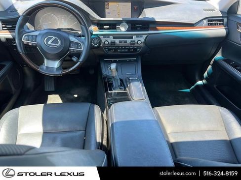 Used 2017 Lexus ES 350 w/ Navigation System Package FWD image 17