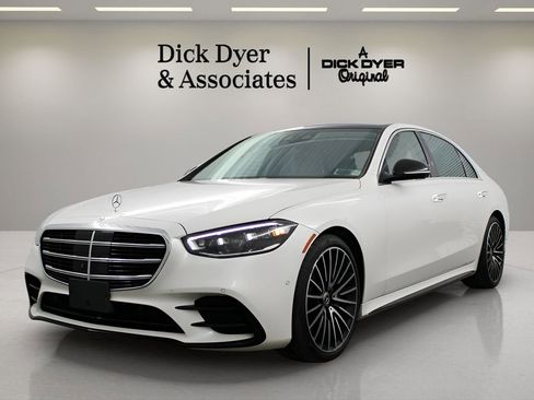 Used 2022 Mercedes-Benz S 500 4MATIC image 6