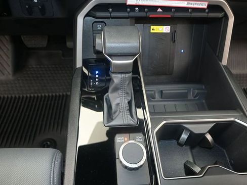 Used 2025 Toyota Tundra SR5 w/ SR5 Convenience Package RWD image 9