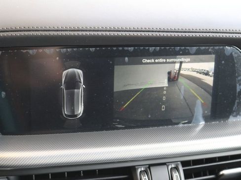 New 2025 Alfa Romeo Stelvio Sprint image 40