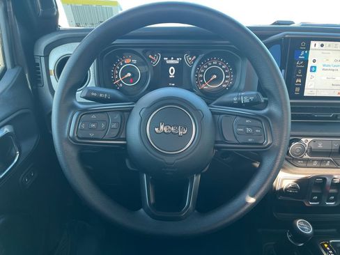 New 2026 Jeep Gladiator Rubicon AWD/4WD image 21