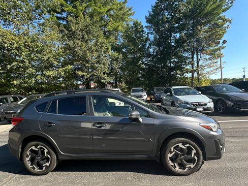Used 2023 Subaru Crosstrek 2.5i Limited AWD/4WD image 4