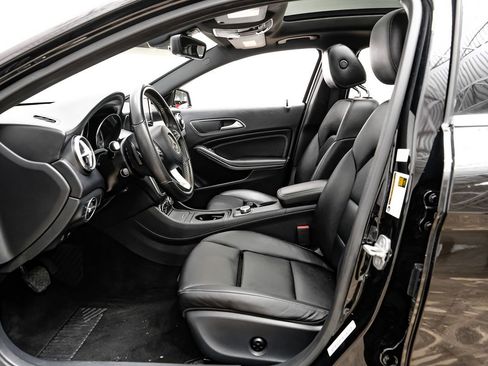 Used 2016 Mercedes-Benz GLA 250 image 4