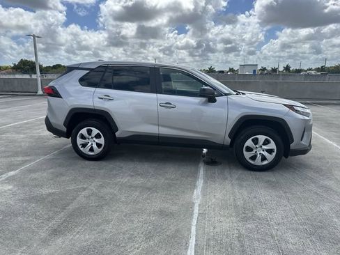 Used 2025 Toyota RAV4 LE image 17