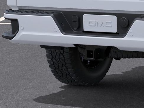 New 2026 GMC Sierra 2500 AT4 w/ AT4 Premium Plus Package AWD/4WD image 17