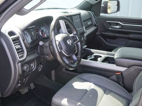 Used 2022 RAM 1500 Big Horn AWD/4WD image 14