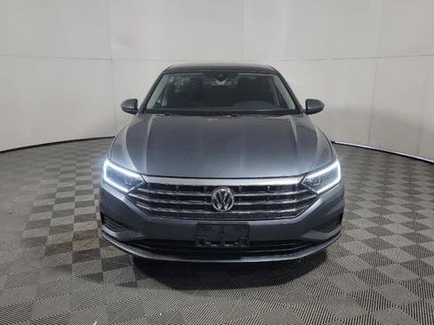 Used 2021 Volkswagen Jetta SEL image 3