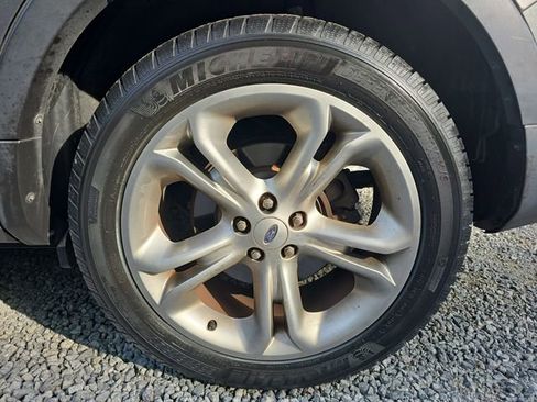 Used 2013 Ford Explorer Limited FWD image 36