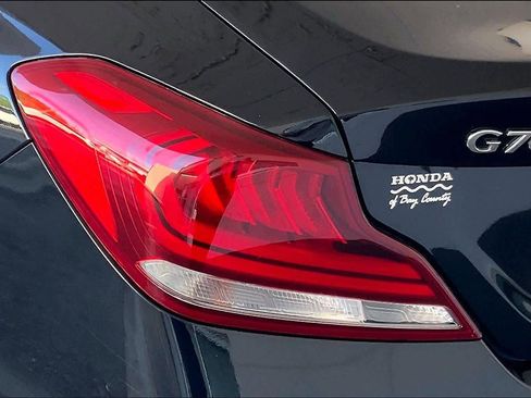 Used 2021 Genesis G70 3.3T w/ Sport Package image 28