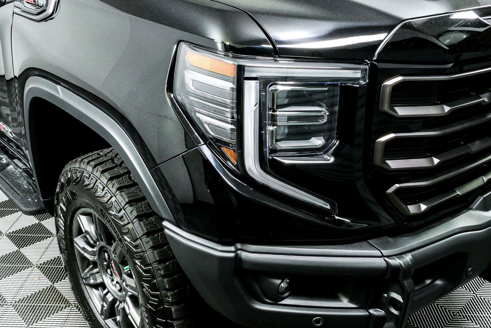 Used 2026 GMC Sierra 1500 AT4X AWD/4WD image 36