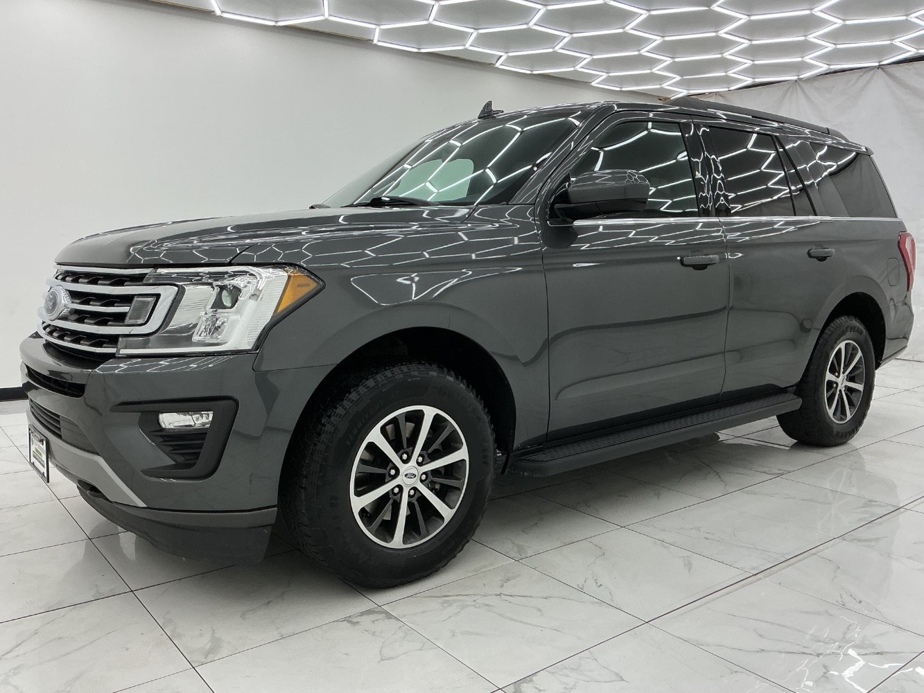 Used 2020 Ford Expedition XLT AWD/4WD image 6