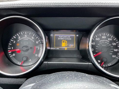 Used 2016 Ford Mustang Convertible RWD image 19