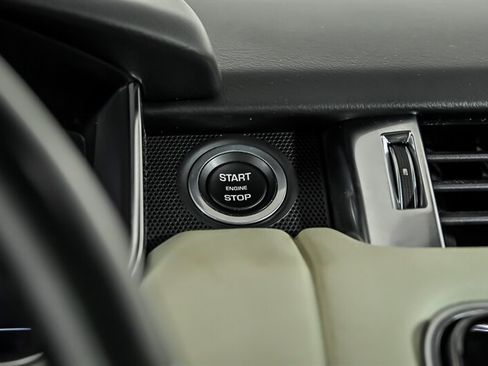 Used 2020 Land Rover Range Rover Sport HSE AWD/4WD image 26