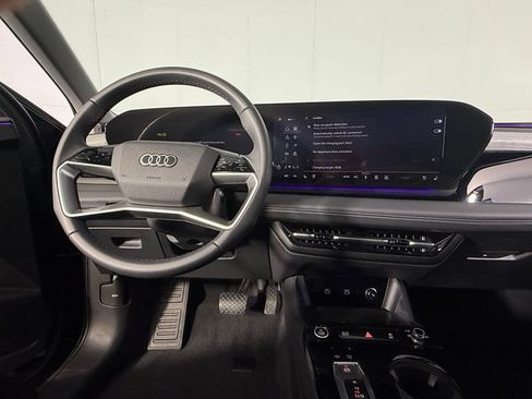Used 2025 Audi Q6 e-tron Premium Plus w/ Premium Plus AWD/4WD image 15