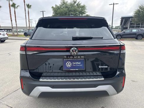 Used 2025 Volkswagen Tiguan S FWD image 6