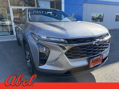 New 2025 Chevrolet Trax RS w/ Driver Confidence Package