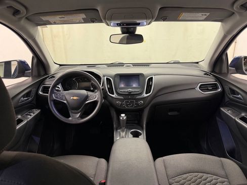 Used 2020 Chevrolet Equinox LT FWD image 21