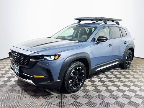 Used 2025 MAZDA CX-50 Meridian Edition w/ Apex Package image 3