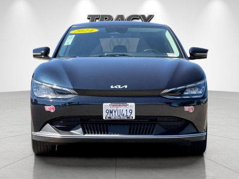 Used 2024 Kia EV6 Light RWD image 9