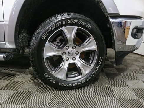 Used 2021 RAM 1500 Laramie image 14