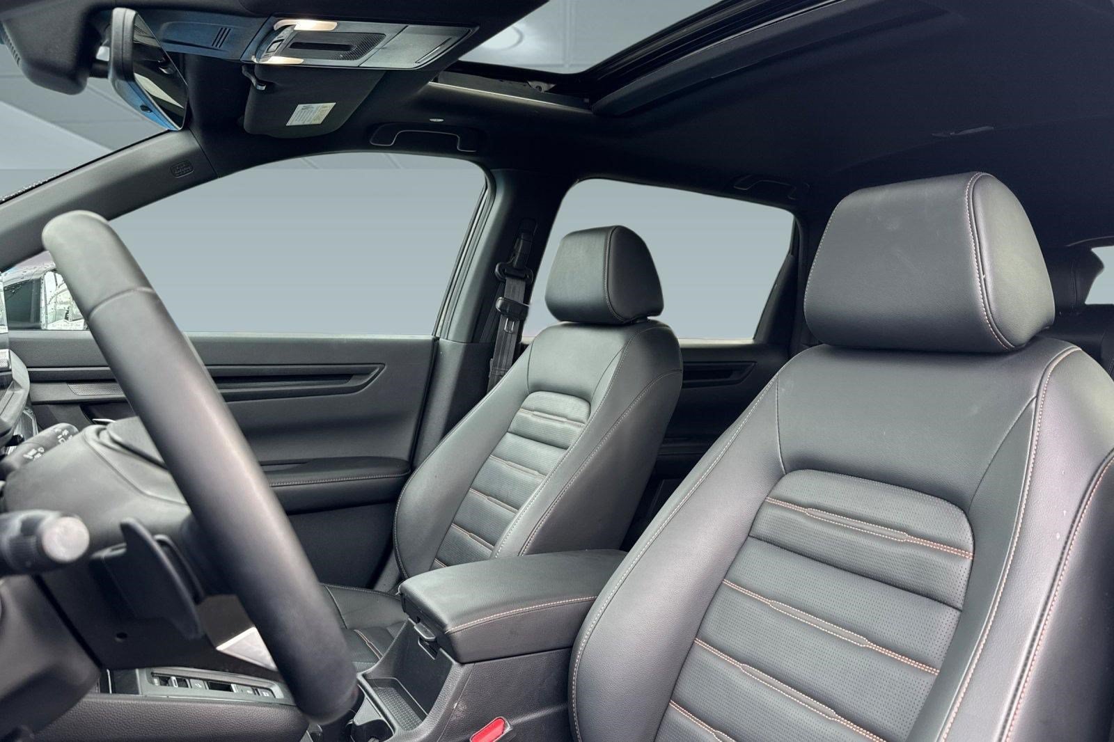 Used 2025 Honda CR-V Sport-L image 23