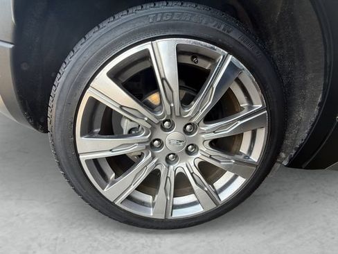 Used 2019 Cadillac XT4 Premium Luxury w/ Driver Assist Package AWD/4WD image 23
