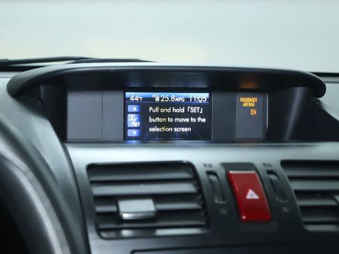 Used 2015 Subaru Forester 2.5i w/ Alloy Wheel Package image 25