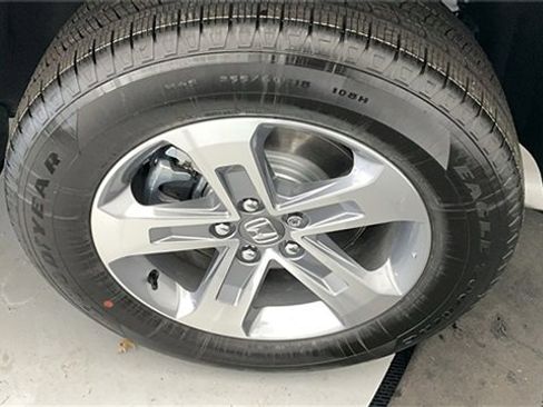 New 2025 Honda Pilot EX-L image 32