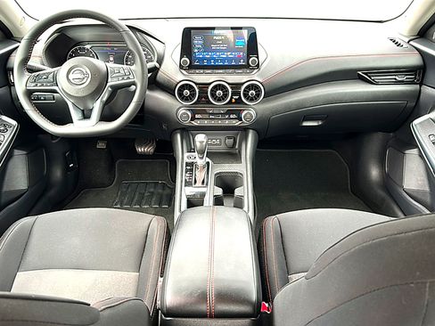 Used 2025 Nissan Sentra SR FWD image 20
